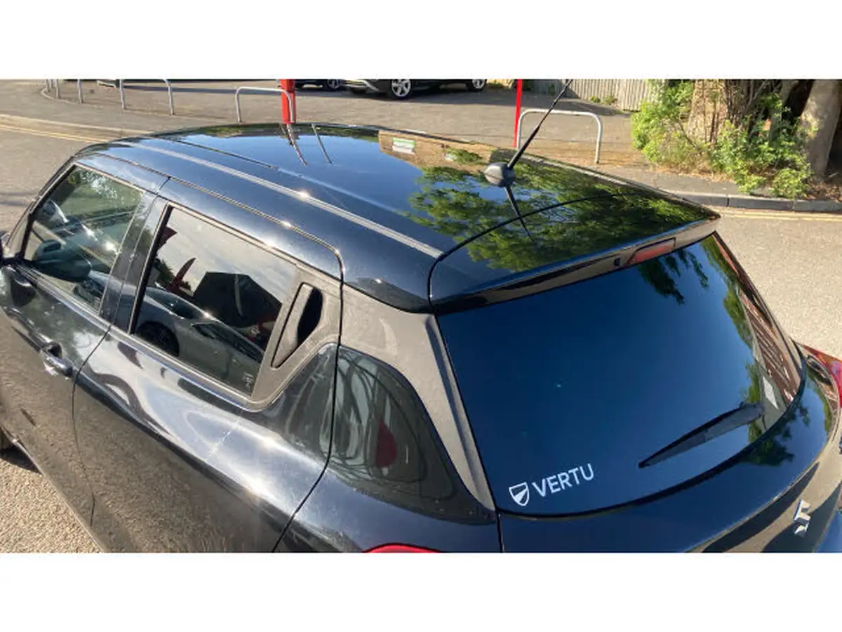 2018-suzuki-swift-10-boosterjet-sz-t-111ps-big-24
