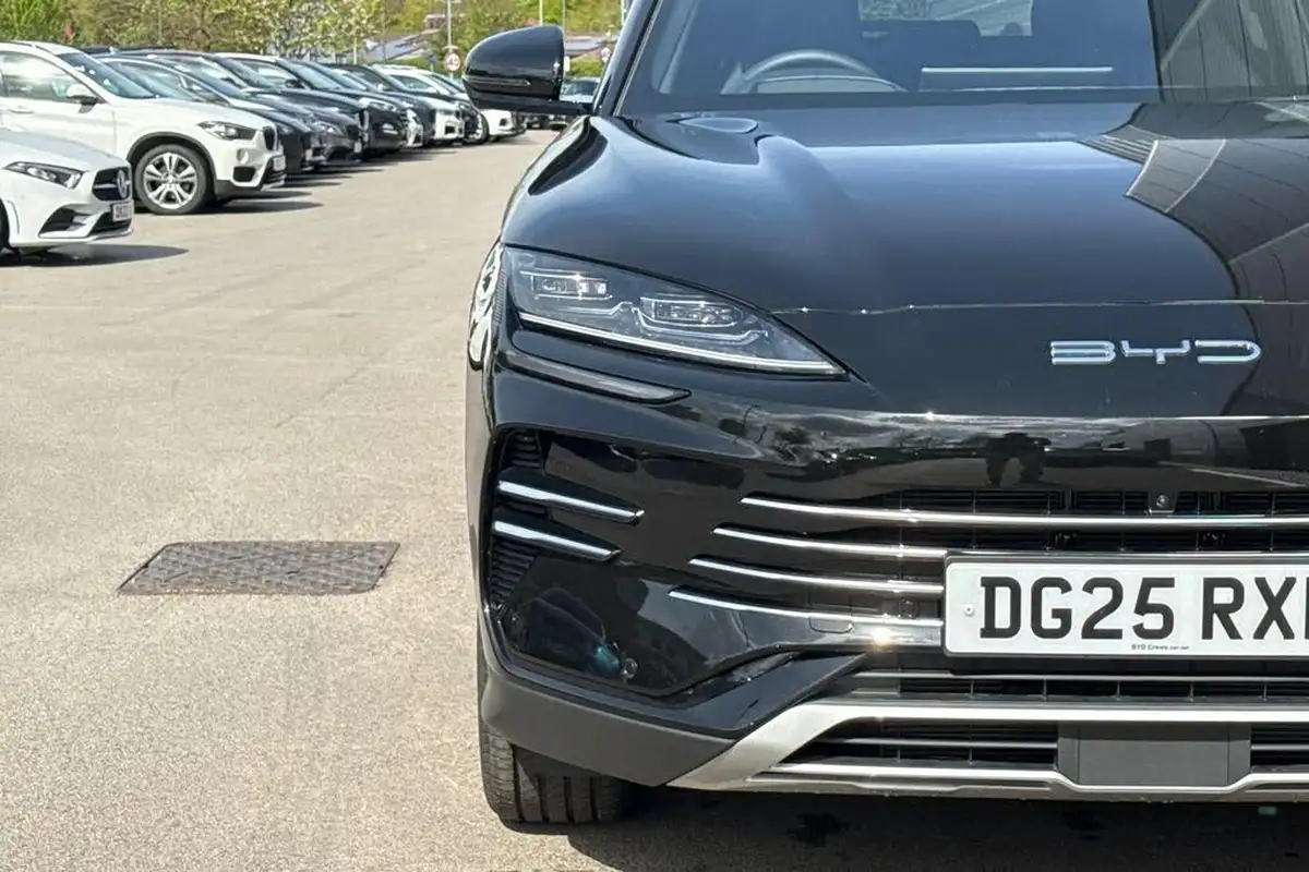2025-byd-seal-15-boost-big-23