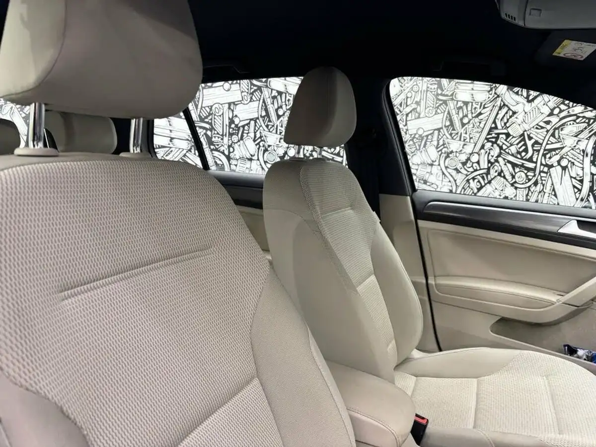 2018-volkswagen-golf-16tdi-se-hatchback-5d-dsg-big-25