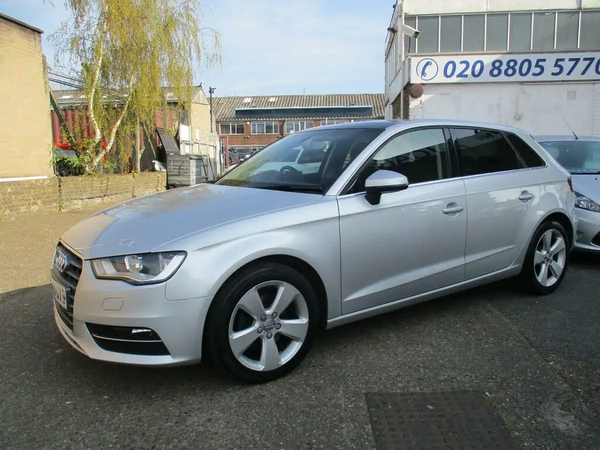 2013-audi-a3-14-tfsi-122ps-sportback-5d-1395cc-s-tronic-big-6