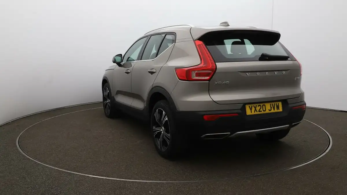 2020-volvo-xc40-20td-d3-inscription-pro-big-56