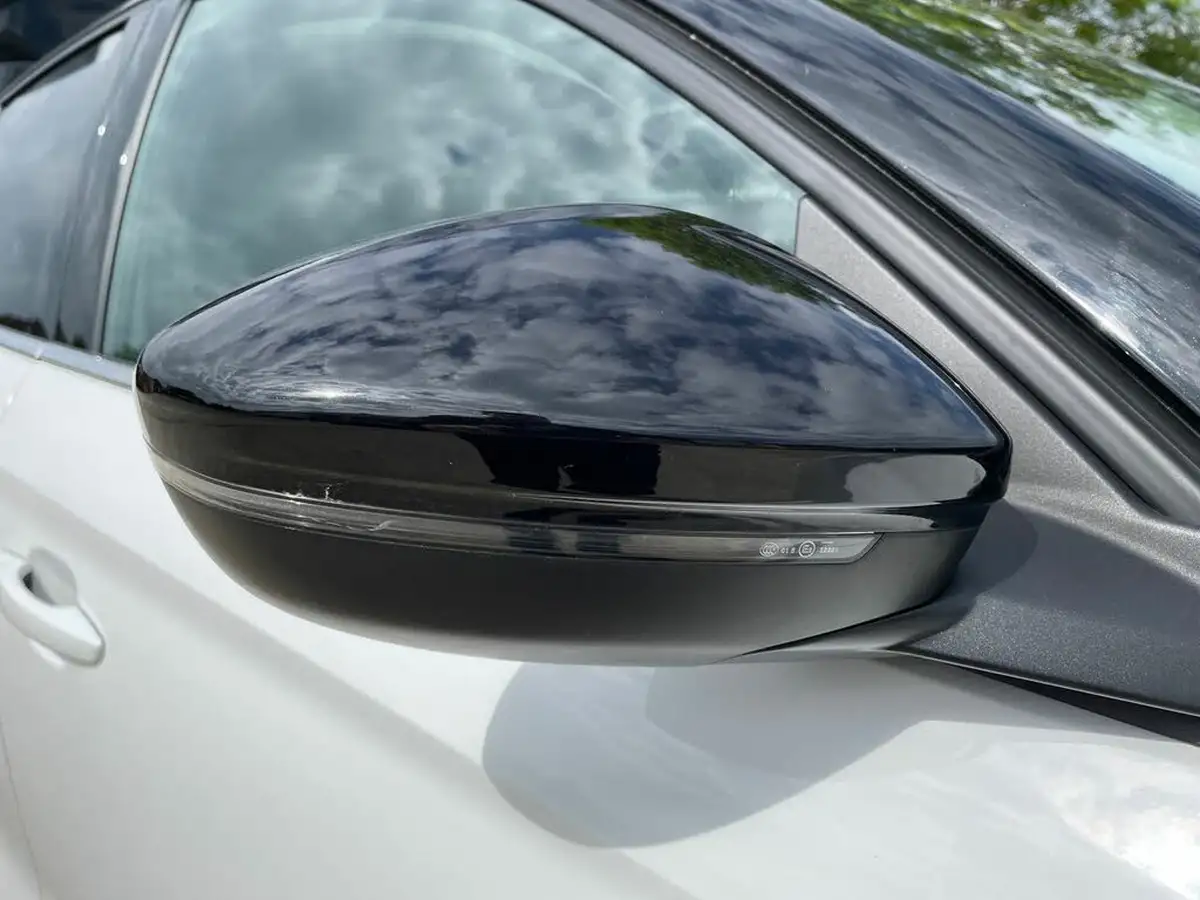 2022-vauxhall-corsa-12-turbo-elite-edition-auto-big-21