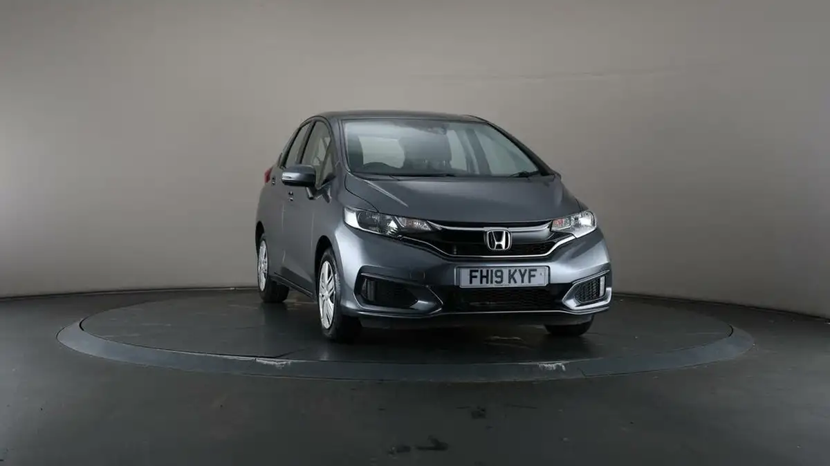 2019-honda-jazz-13-i-vtec-s-big-46