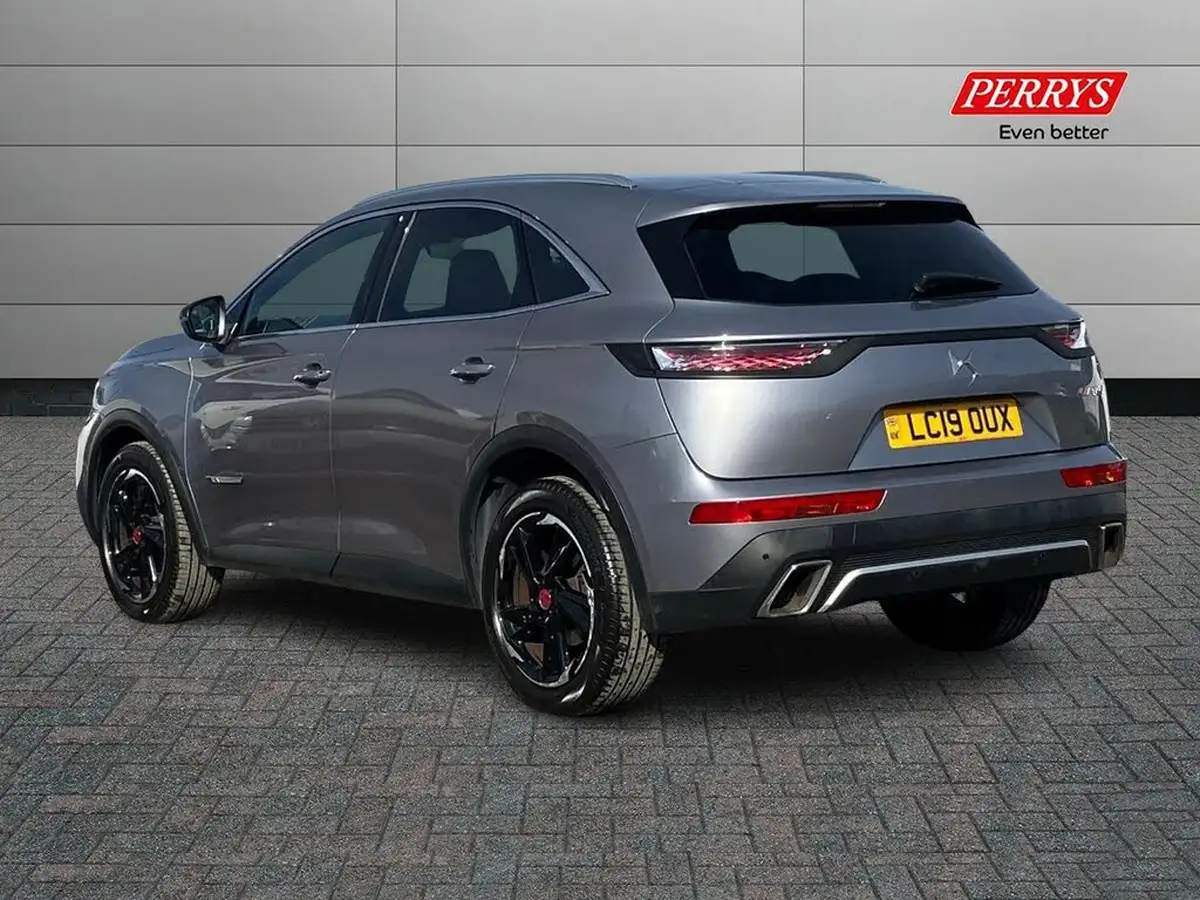 2019-ds-ds-7-crossback-16-puretech-performance-line-180ps-big-1