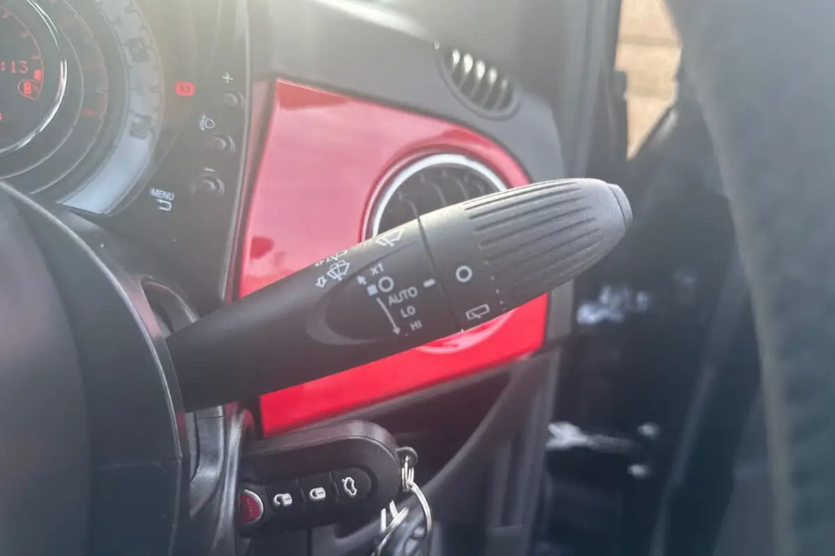 2023-fiat-500-10-red-big-27