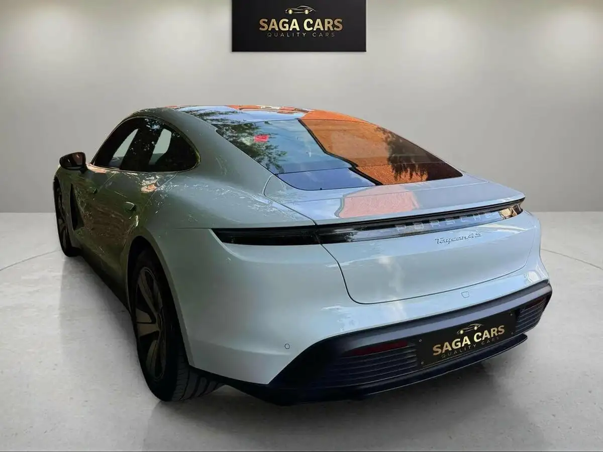 2020-porsche-taycan-e-4s-571ps-performance-battery-plus-big-6