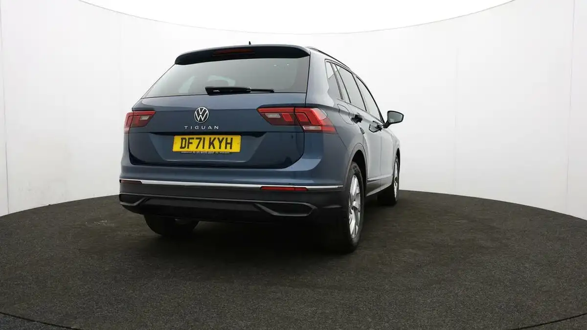 2022-volkswagen-tiguan-15-tsi-life-150ps-big-79