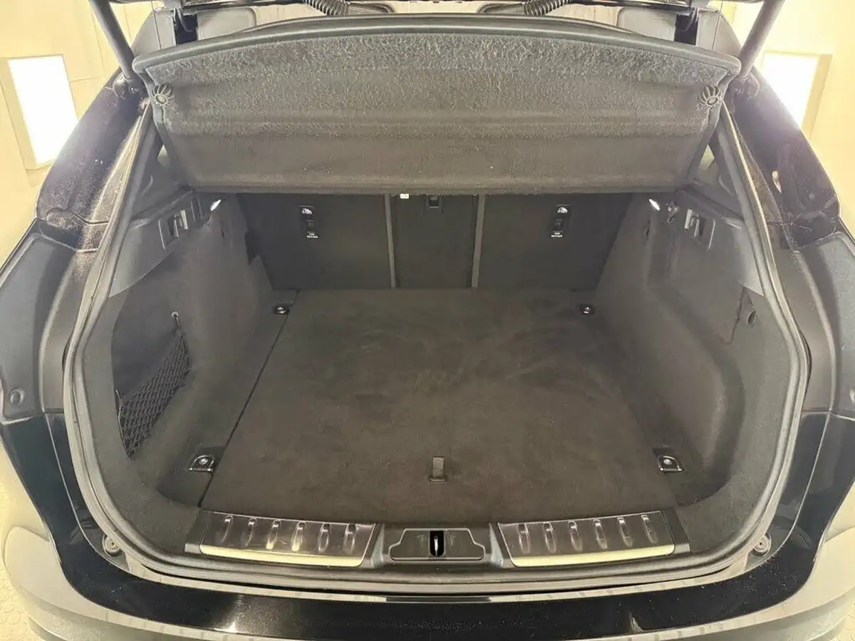 2021-jaguar-f-pace-20-d200-r-dynamic-se-mhev-big-34