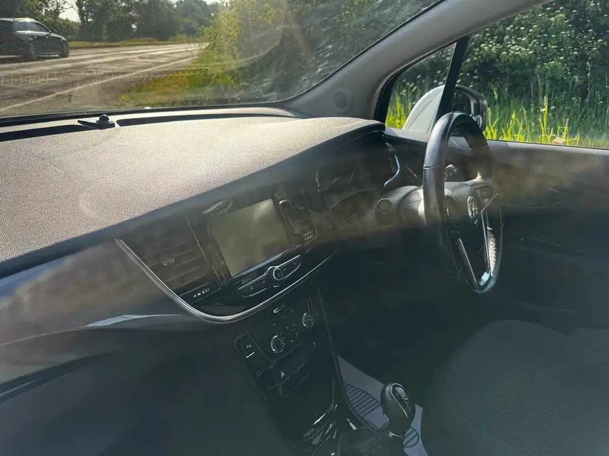 2017-vauxhall-mokka-x-16cdti-active-136ps-ecotec-ss-big-24