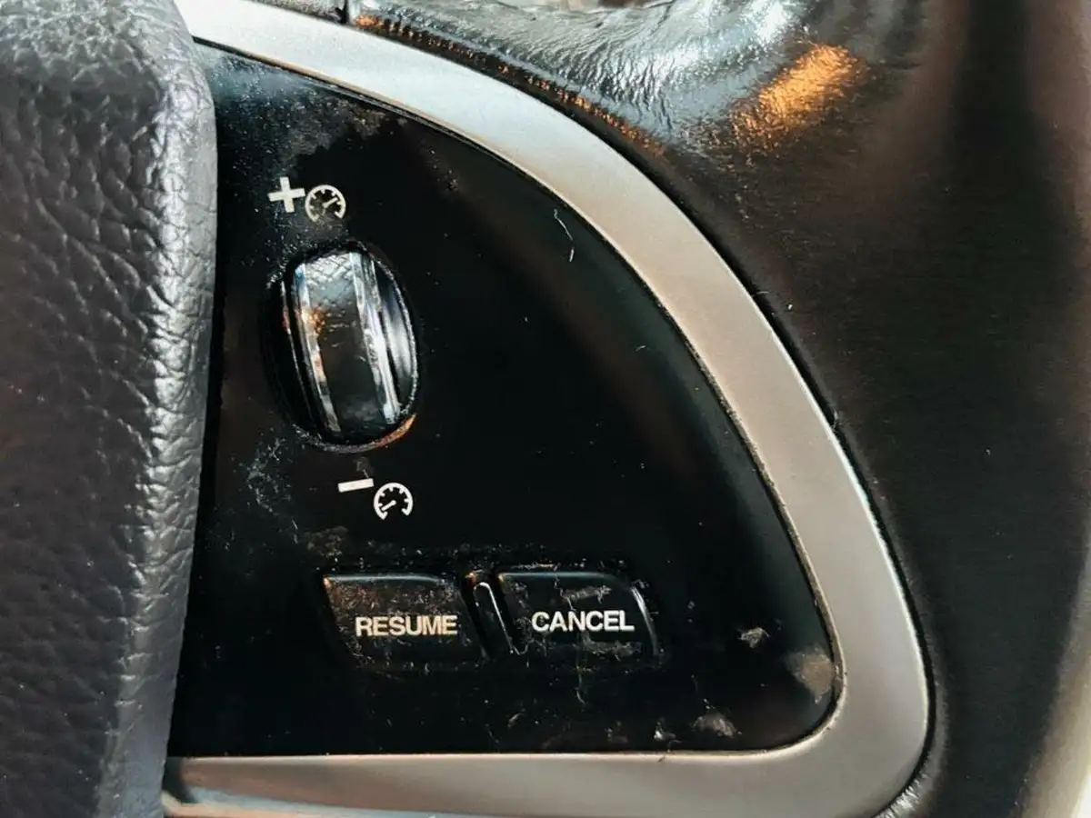 2013-jaguar-xf-22td-premium-luxury-200ps-ss-saloon-4d-auto-big-16