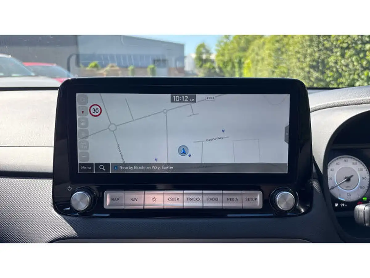 2022-hyundai-kona-e-premium-204ps-64kwh-7kw-obc-big-11