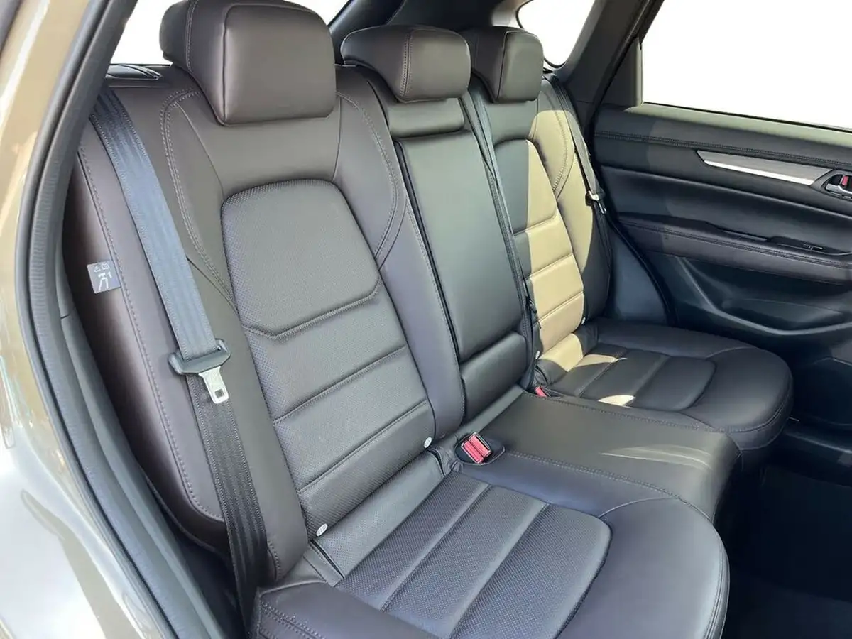 2023-mazda-cx-5-25-takumi-big-21