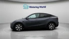 2022-tesla-model-y-e-long-range-small-4