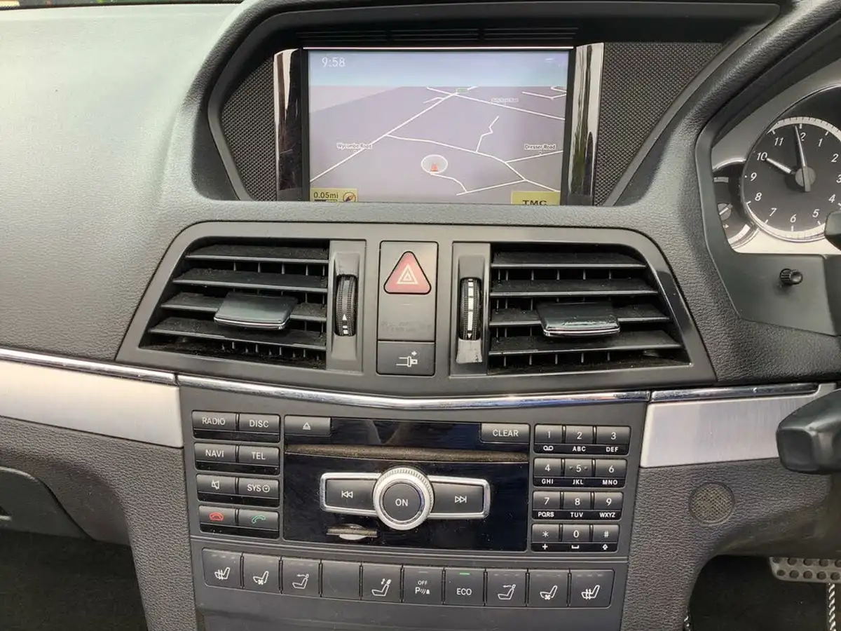 2012-mercedes-benz-e-class-21td-e250-cdi-sport-201bhp-cdi-blueefficiency-cabriolet-2d-7g-tronic-big-16