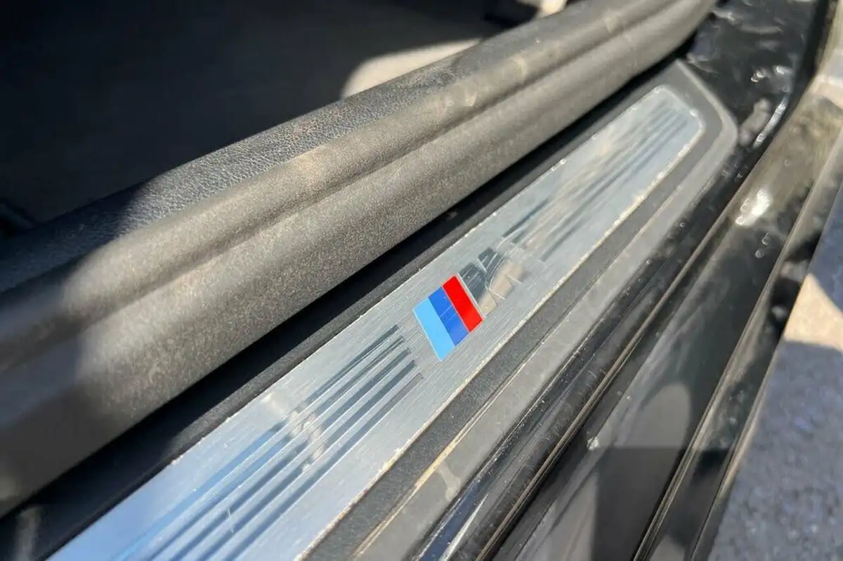 2022-bmw-5-series-20-530e-m-sport-touring-5d-big-33