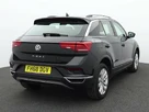 2019-volkswagen-t-roc-10-tsi-se-small-5