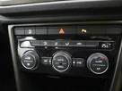 2019-volkswagen-t-roc-10-tsi-se-small-29