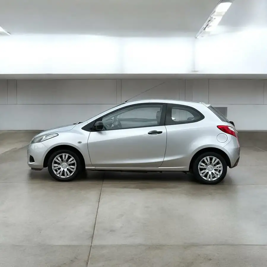 2010-mazda-mazda2-13-ts-air-con-3d-big-17