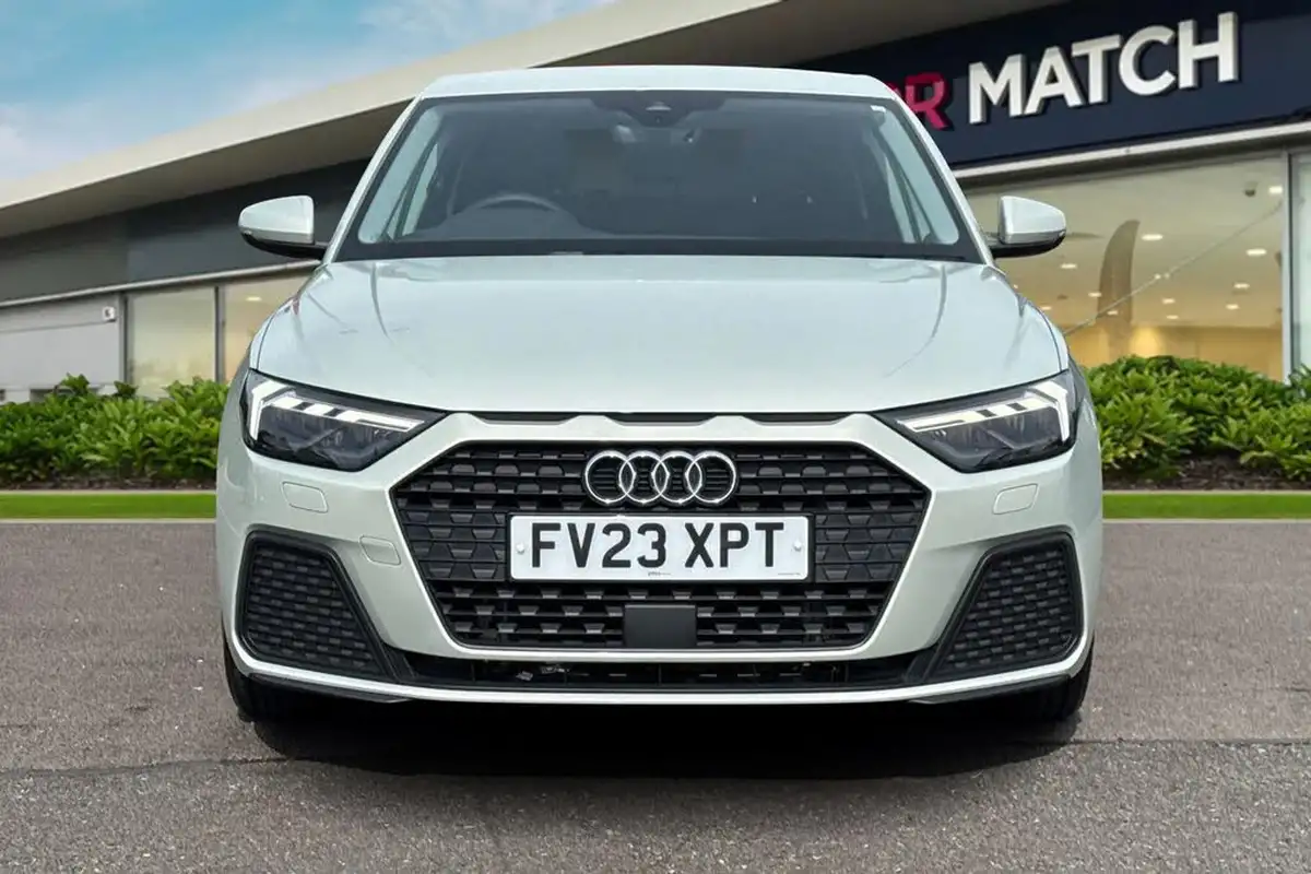 2023-audi-a1-10-30-tfsi-technik-big-5
