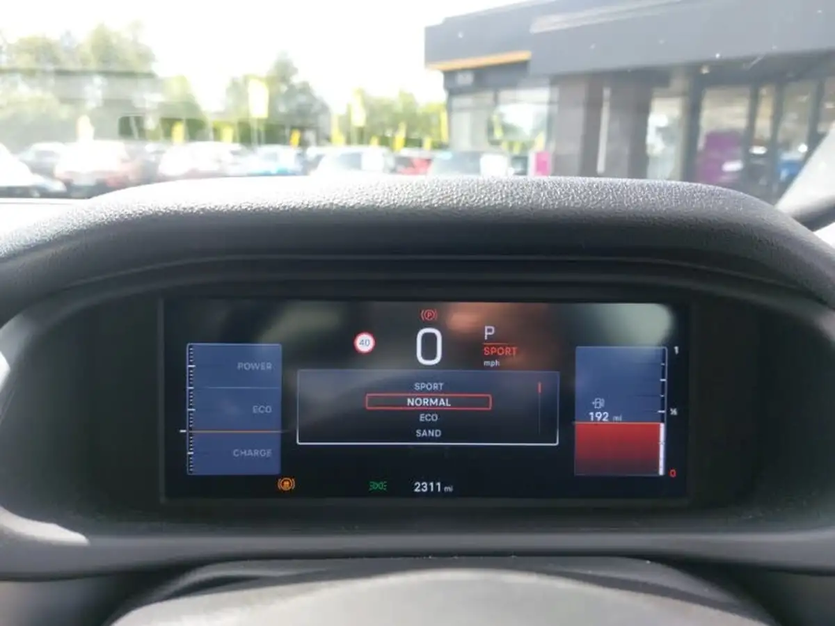 2025-jeep-avenger-12-gse-summit-e-hybrid-48v-auto-big-16