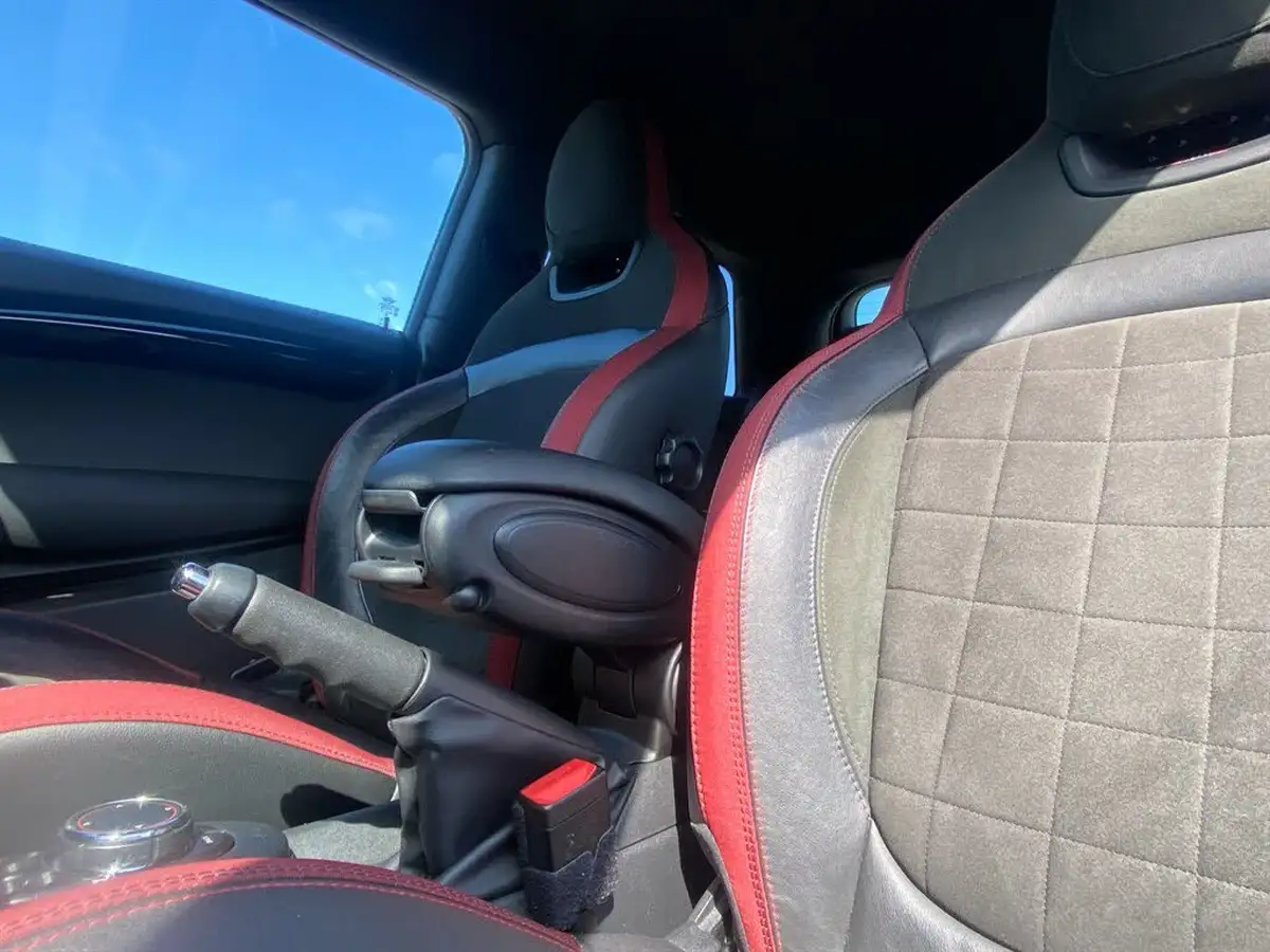 2017-mini-cooper-20-cooper-jcw-sport-auto-big-4