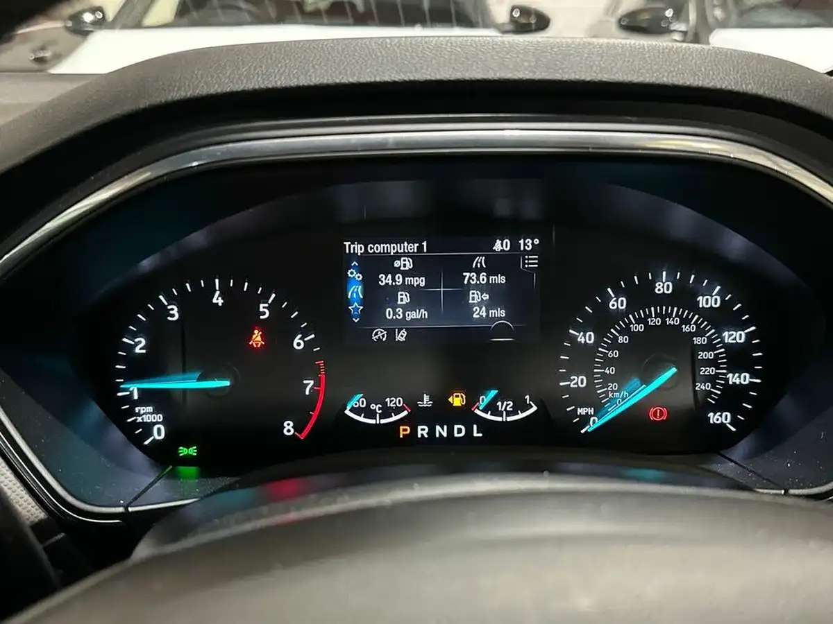 2020-ford-focus-10t-titanium-x-hatchback-auto-big-15