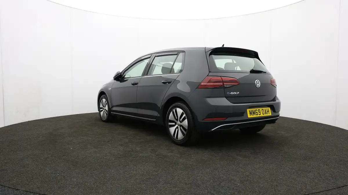 2020-volkswagen-golf-e-e-golf-big-78