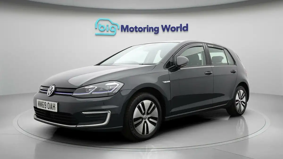 2020-volkswagen-golf-e-e-golf-big-2