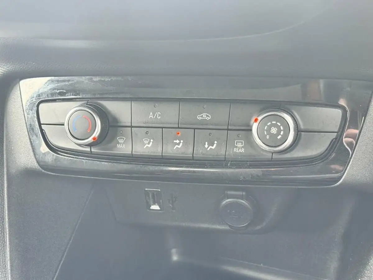 2021-vauxhall-corsa-12i-se-big-28
