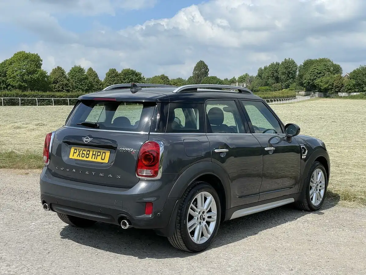 2018-mini-countryman-20-cooper-s-ss-auto-big-19