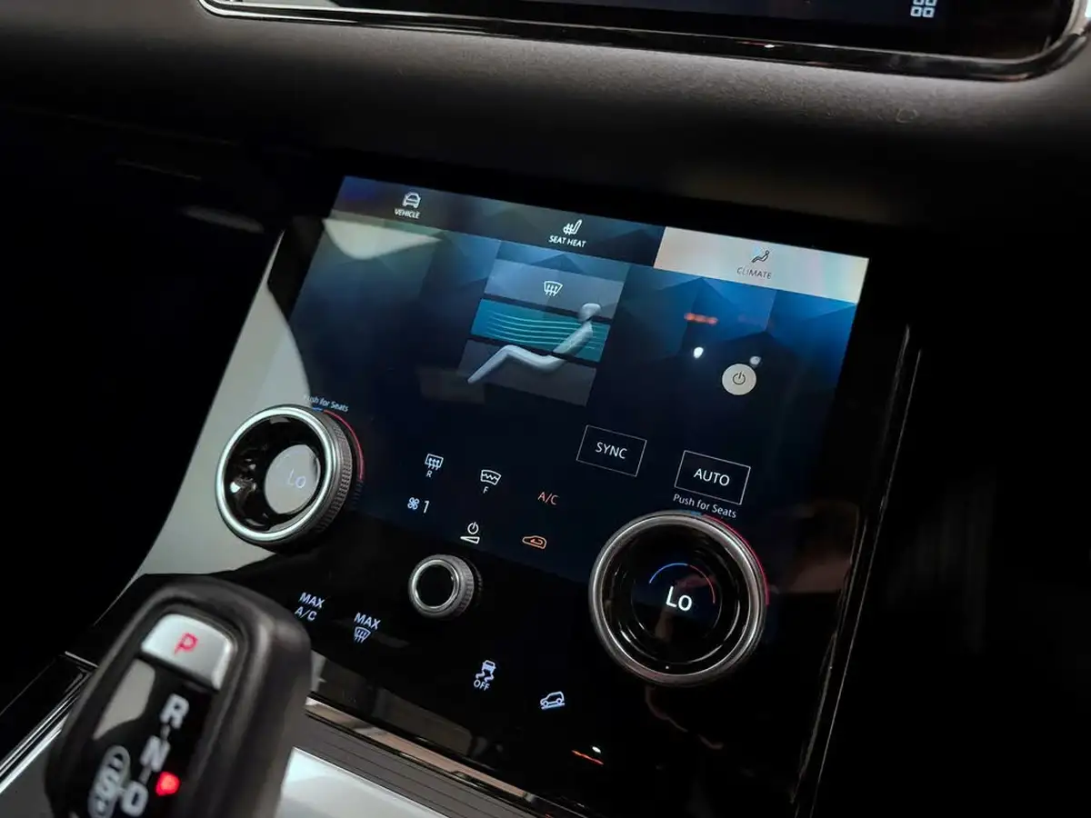 2021-land-rover-range-rover-evoque-20-d200-r-dynamic-se-big-50