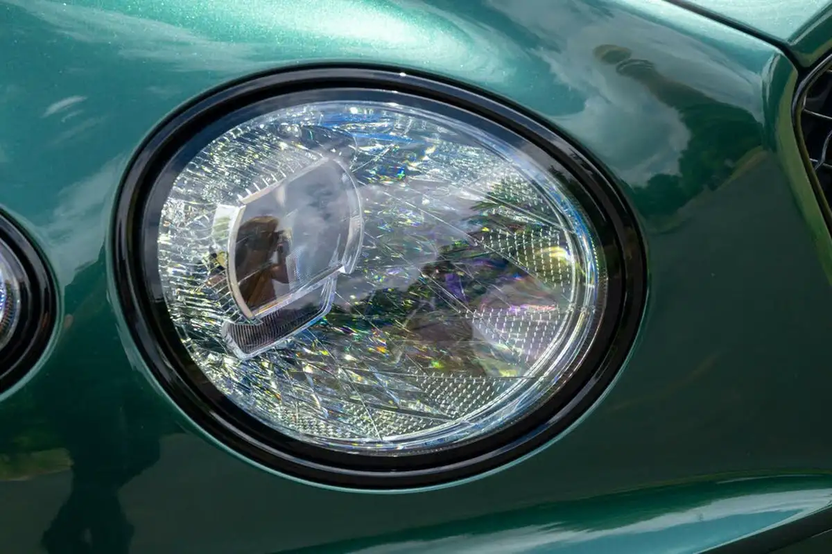 2022-bentley-continental-40-gt-v8-convertible-big-23