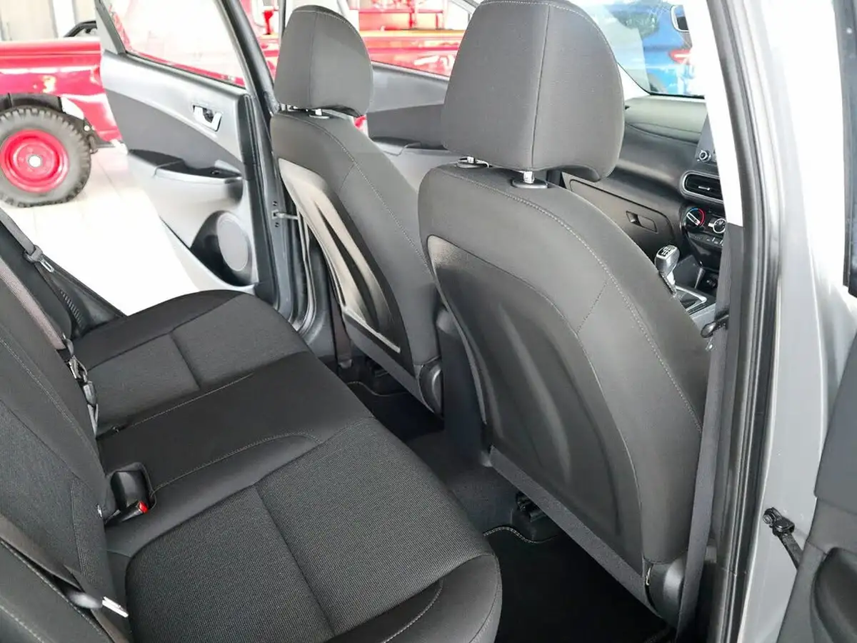 2022-hyundai-kona-10-t-gdi-se-connect-big-18