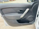 2015-dacia-logan-mcv-15dci-laureate-small-37