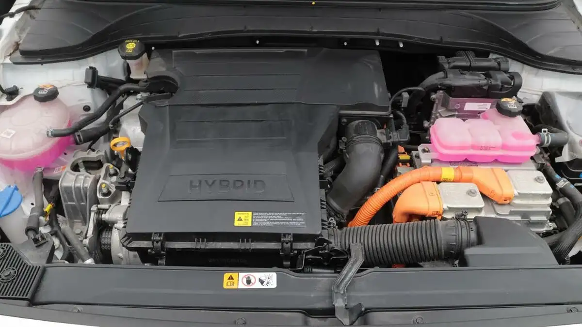 2022-hyundai-kona-16-gdi-premium-big-19