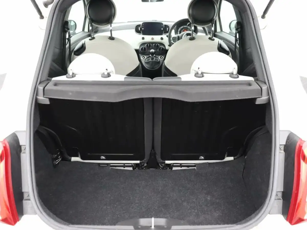 2022-fiat-500-10-dolcevita-big-14