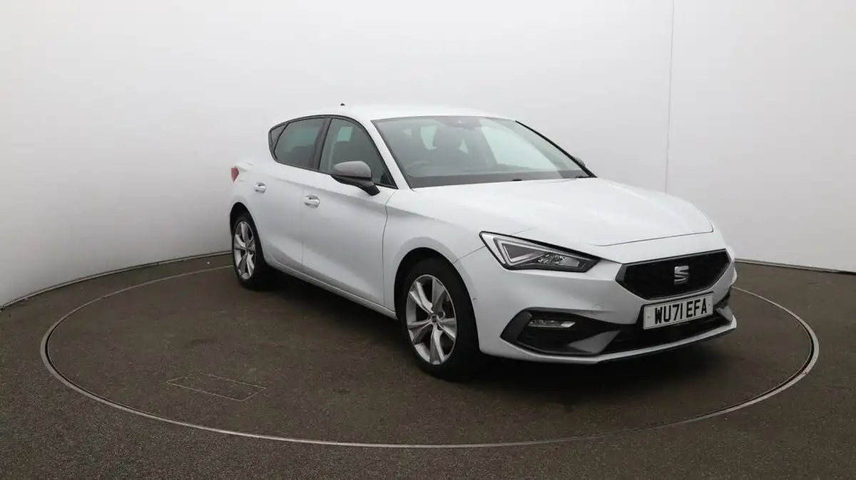 2021-seat-leon-14-e-hybrid-fr-hatchback-big-42