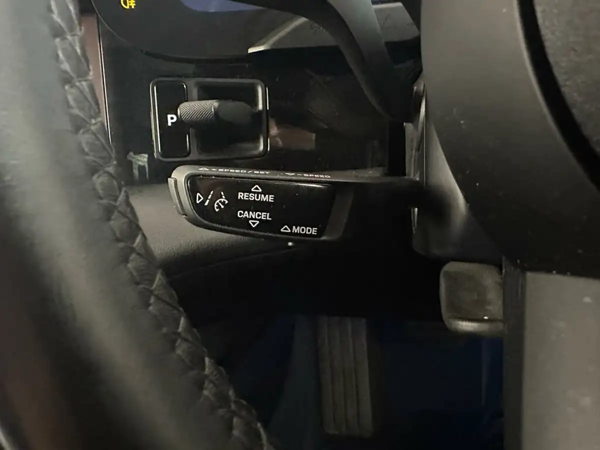 2021-porsche-taycan-e-base-476ps-performance-battery-plus-big-17