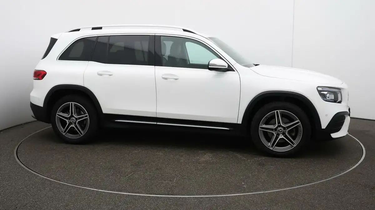 2020-mercedes-benz-glb-class-20d-glb220d-amg-line-premium-5-big-52