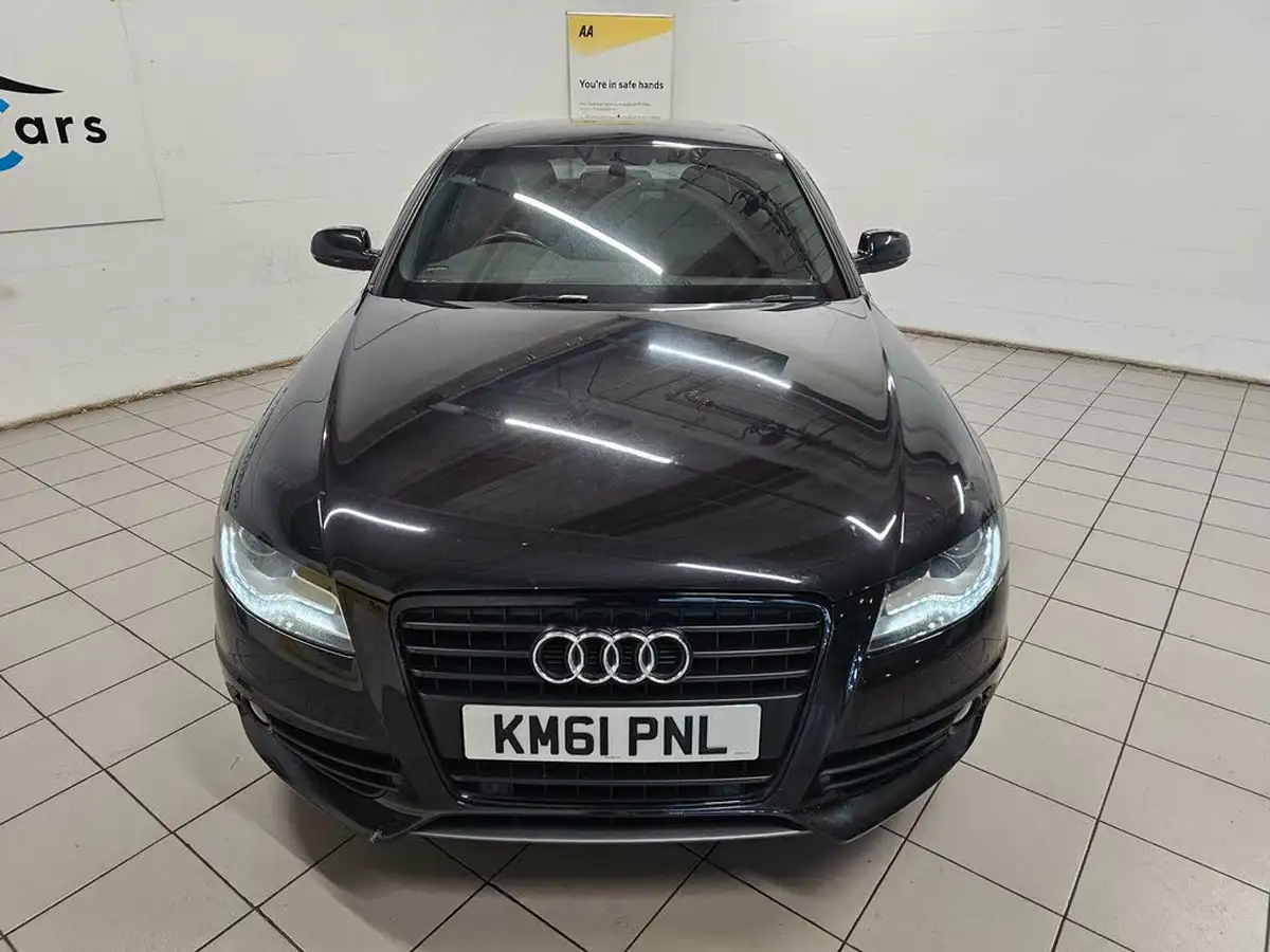 2012-audi-a4-20td-black-edition-143ps-multitronic-big-4
