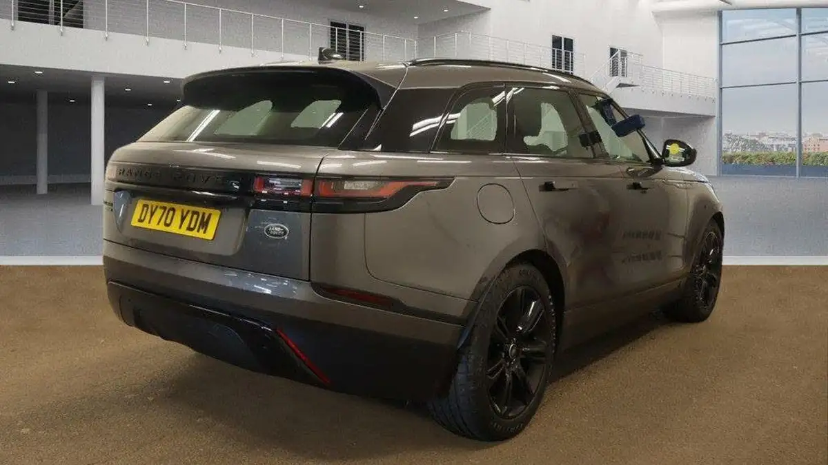 2020-land-rover-range-rover-velar-20-d240-se-big-3