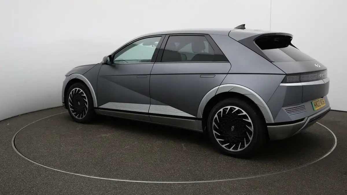 2022-hyundai-ioniq-5-e-ultimate-217ps-73kwh-rwd-big-34