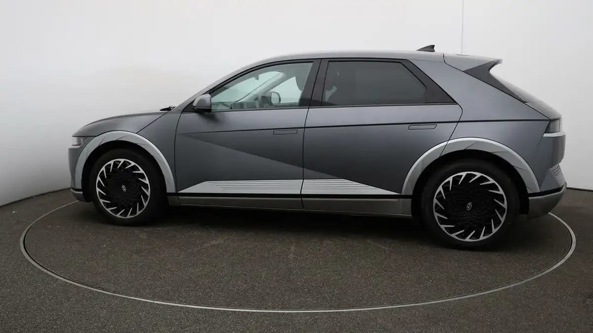 2022-hyundai-ioniq-5-e-ultimate-217ps-73kwh-rwd-big-58