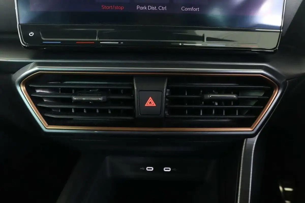 2022-cupra-formentor-20-tsi-vz2-310ps-4drive-big-35