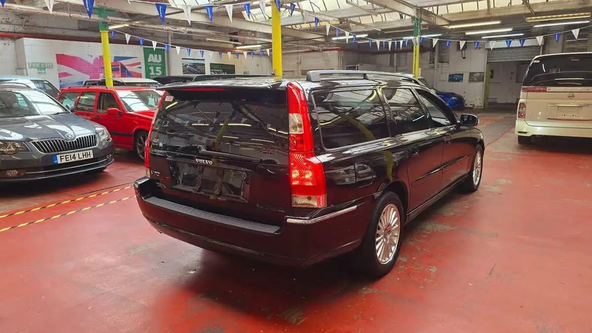 2007-volvo-v70-big-27