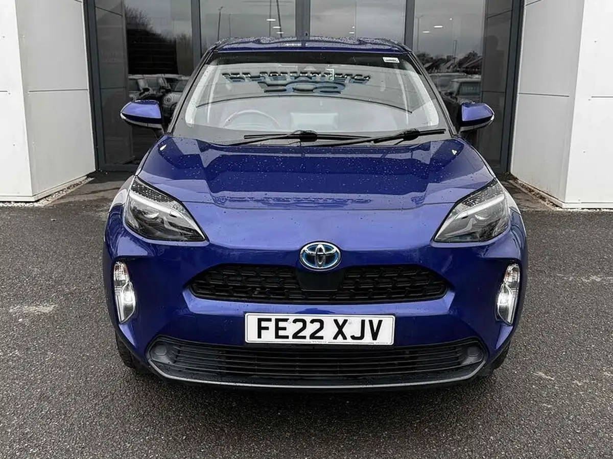 2022-toyota-yaris-cross-15-vvt-i-icon-big-2