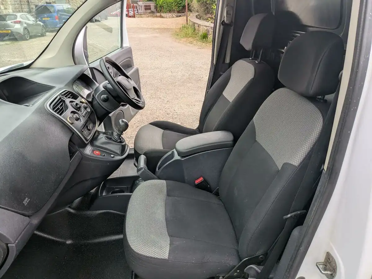 2017-renault-kangoo-maxi-15td-ll21-energy-dci-110-maxi-business-eu6-panel-1461cc-big-69
