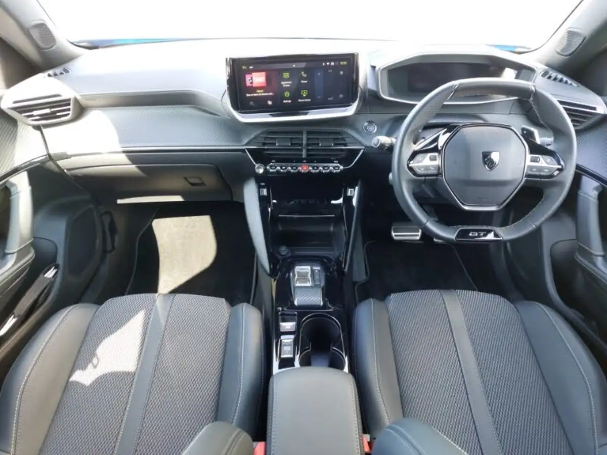 2024-peugeot-2008-suv-12-puretech-gt-130ps-eat8-big-2
