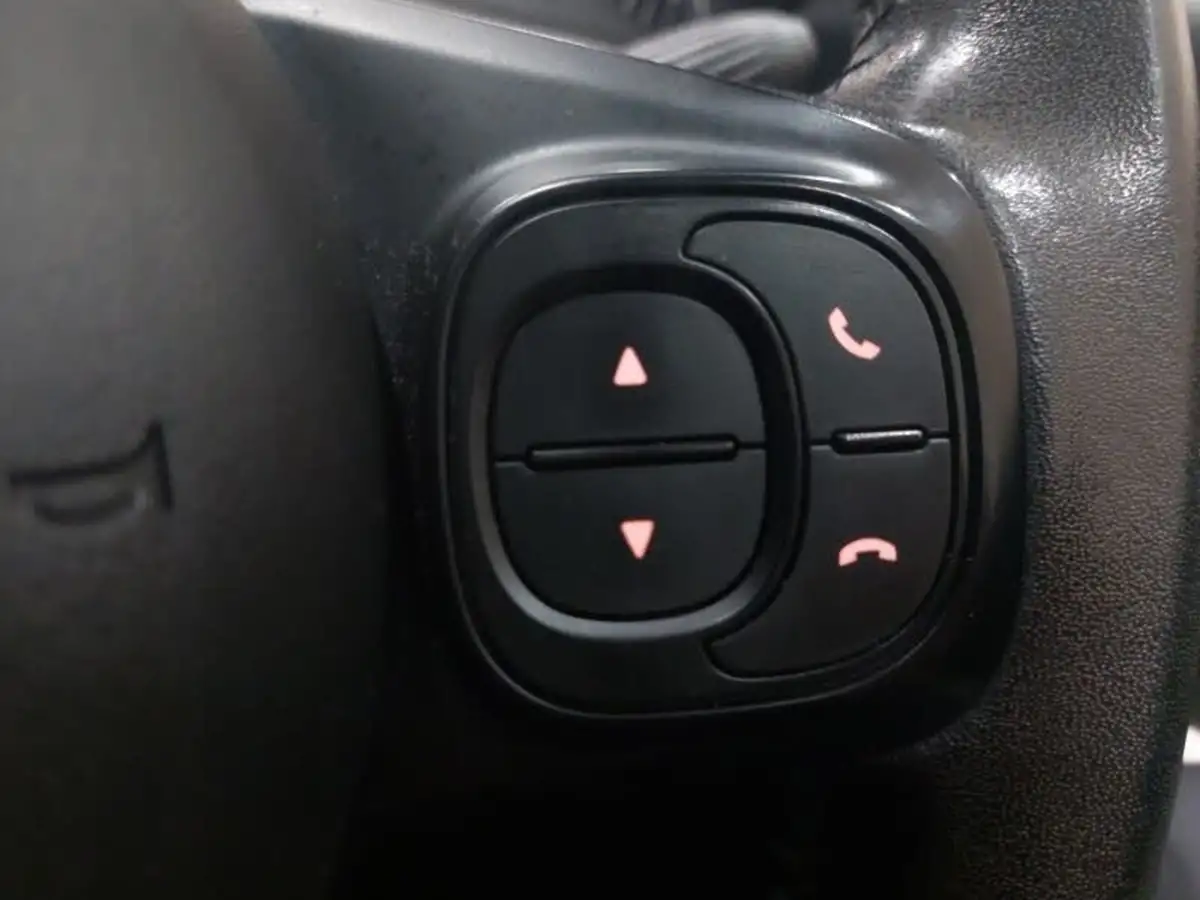 2019-fiat-500-12-s-big-18