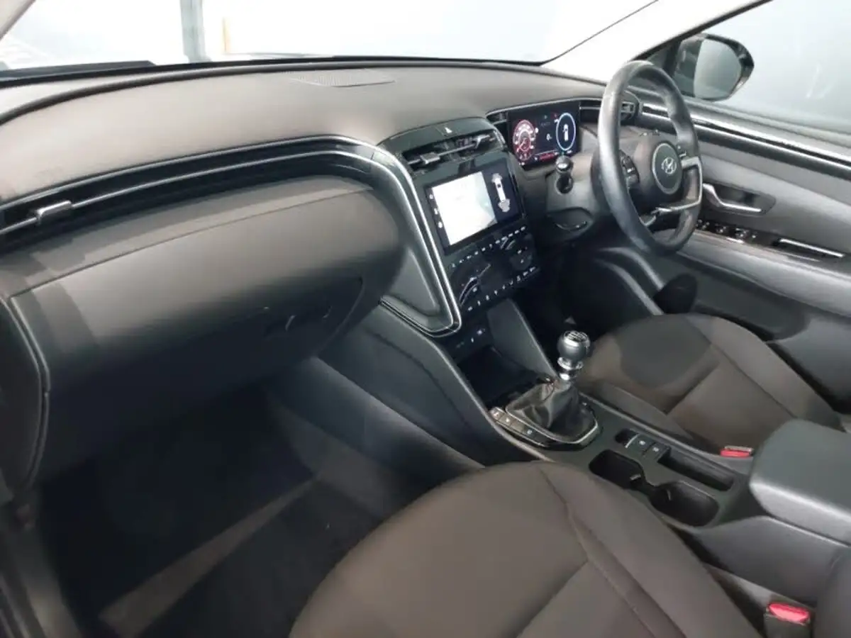 2022-hyundai-tucson-16-t-gdi-premium-150ps-big-4